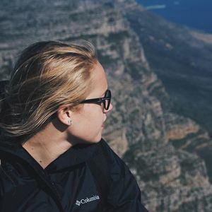 Meet your Posher, Stacy